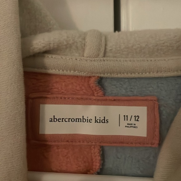 Abercrombie Kids Hoodie Sweatshirt - Picture 3 of 4